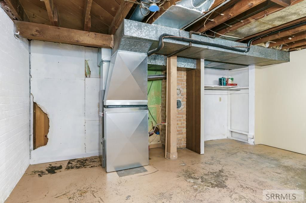 Image 79 of property listing at 98 Maplewood Avenue, Pocatello, ID 83204