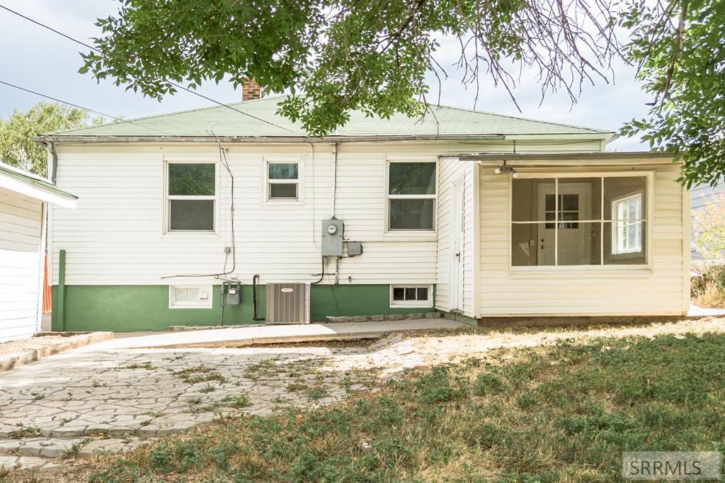 Image 83 of property listing at 98 Maplewood Avenue, Pocatello, ID 83204