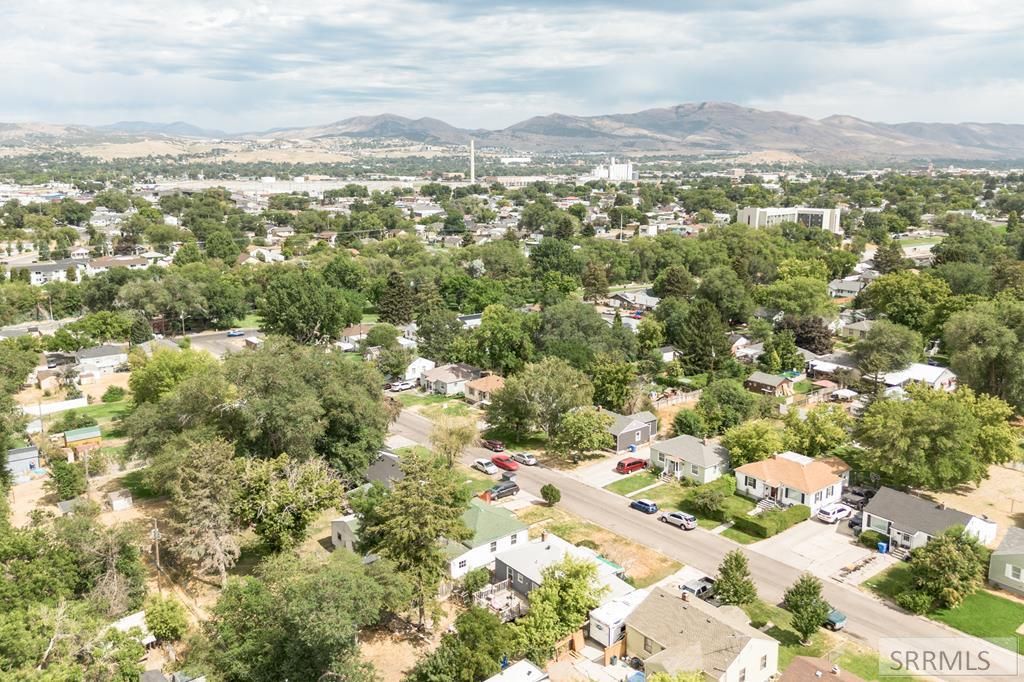 Image 87 of property listing at 98 Maplewood Avenue, Pocatello, ID 83204