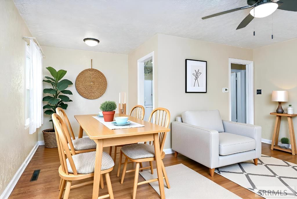 Image 96 of property listing at 98 Maplewood Avenue, Pocatello, ID 83204