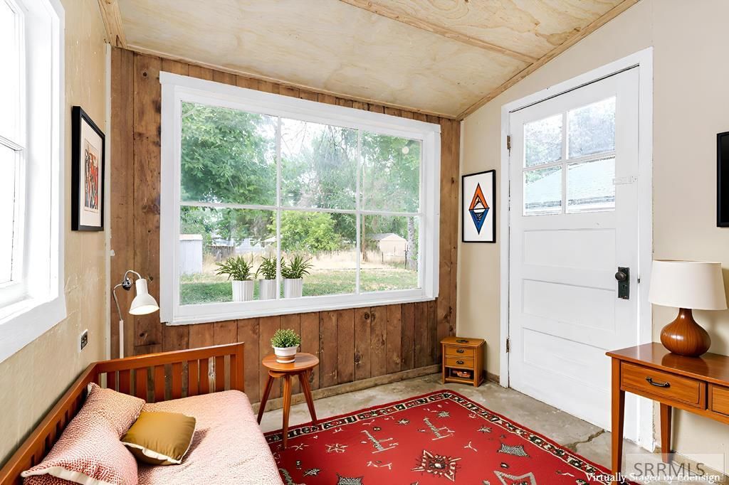 Image 97 of property listing at 98 Maplewood Avenue, Pocatello, ID 83204