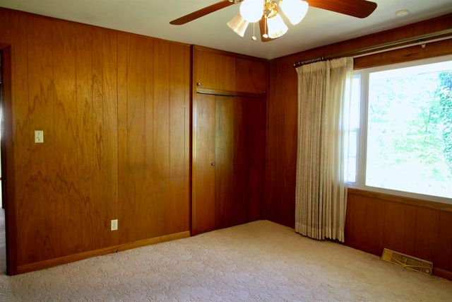 148 S Edgemont Road, Huntington, WV 25701