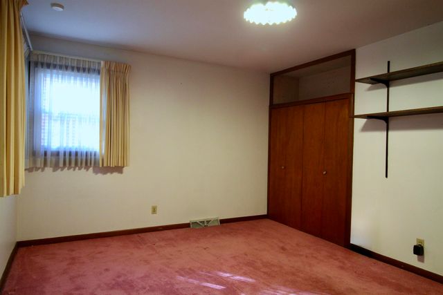 148 S Edgemont Road, Huntington, WV 25701