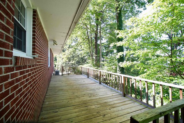 148 S Edgemont Road, Huntington, WV 25701