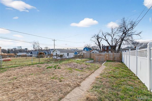 4412 Wallace Street, St Louis, MO 63116