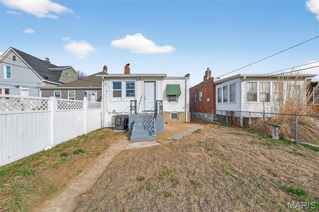 4412 Wallace Street, St Louis, MO 63116