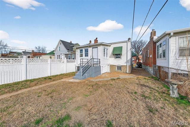 4412 Wallace Street, St Louis, MO 63116