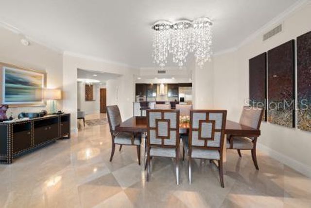 11 BAYMONT STREET 1006, Clearwater Beach, FL 33767