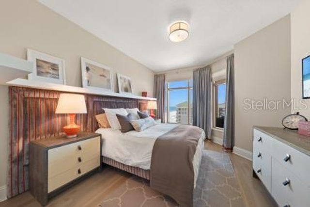 11 BAYMONT STREET 1006, Clearwater Beach, FL 33767