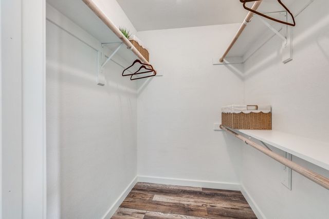 2100 Rainbow Drive 4111, Arlington, TX 76011