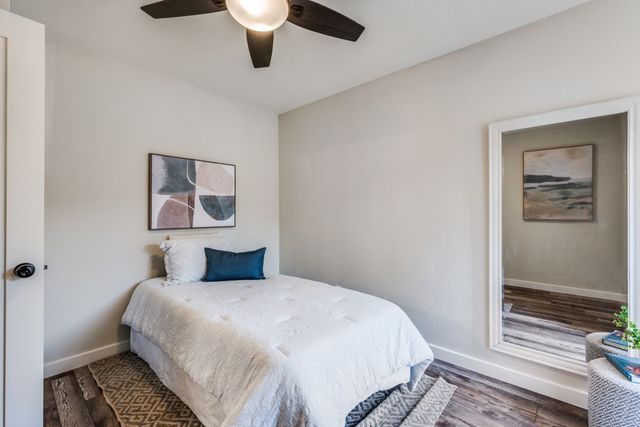 2100 Rainbow Drive 4111, Arlington, TX 76011