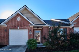2145 Beacon Light Way, Knoxville, TN 37931