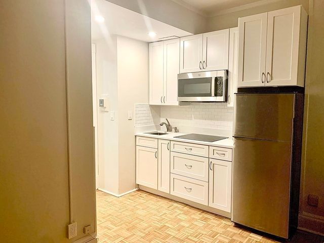 21 Beacon St 7L, Boston, MA 02108