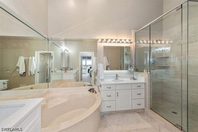 8355 Mystic Greens WAY 1904, Naples, FL 34113