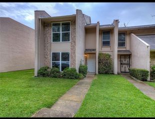 324 Valley Park Drive, Garland, TX 75043