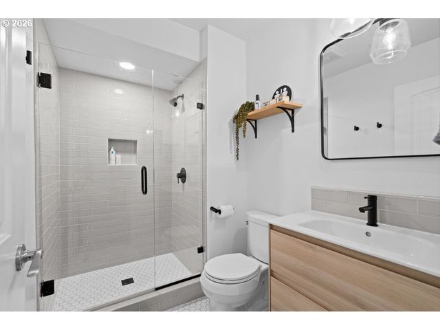 14481 Sw ARABIAN Dr, Beaverton, OR 97008