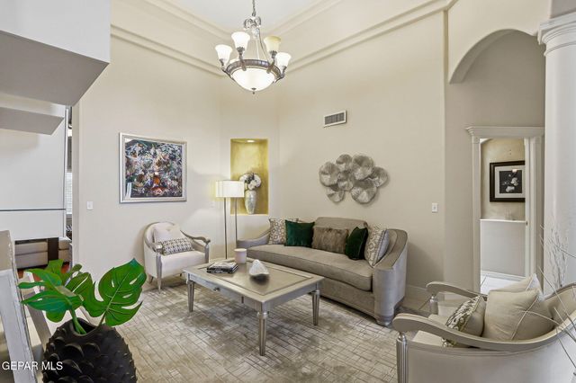 6320 FRANKLIN BLUFF Drive, El Paso, TX 79912