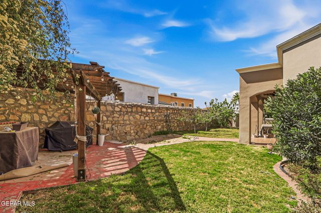 6320 FRANKLIN BLUFF Drive, El Paso, TX 79912