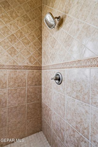 6320 FRANKLIN BLUFF Drive, El Paso, TX 79912