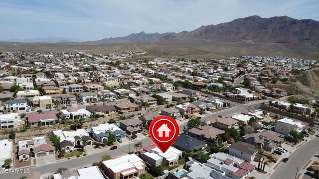 6320 FRANKLIN BLUFF Drive, El Paso, TX 79912