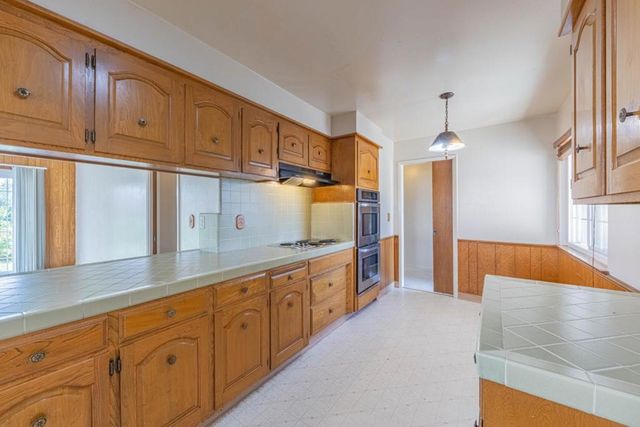 1115 San Angelo Drive, Salinas, CA 93901