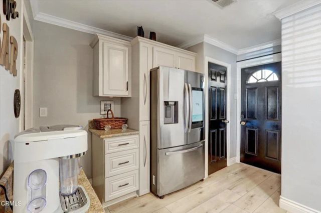 1960 Peoria Place, Oxnard, CA 93033