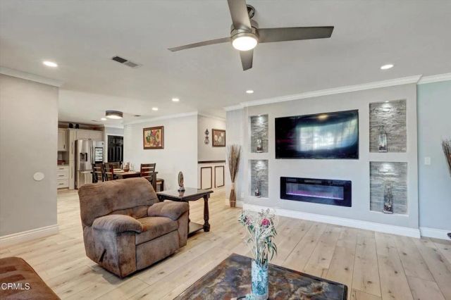 1960 Peoria Place, Oxnard, CA 93033