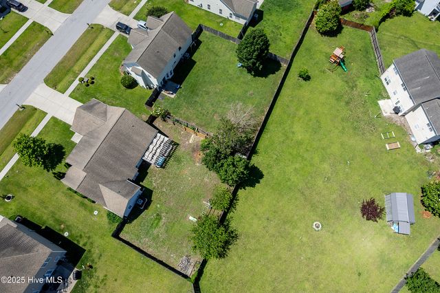 116 Moonstone Court, Jacksonville, NC 28546