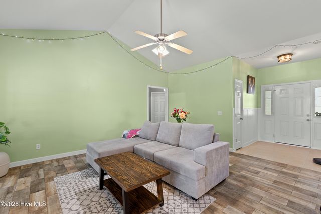 116 Moonstone Court, Jacksonville, NC 28546