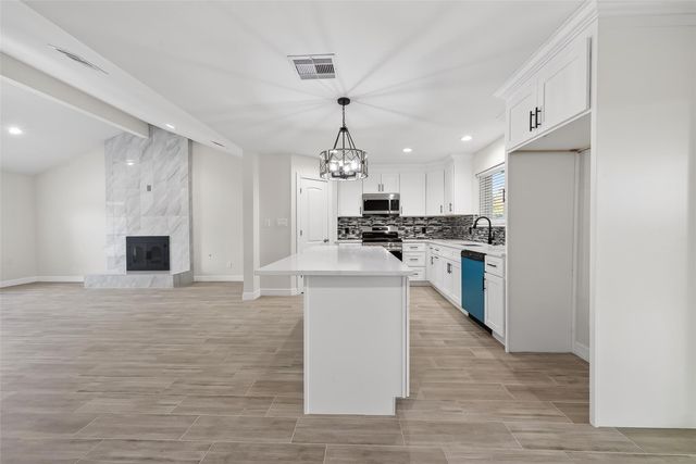 16115 Little Cypress Lane, Cypress, TX 77429