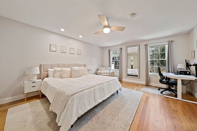 16 Farm St, Weymouth, MA 02190