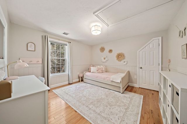 16 Farm St, Weymouth, MA 02190