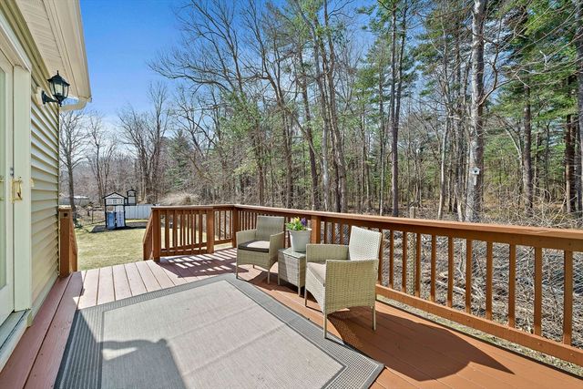 16 Farm St, Weymouth, MA 02190