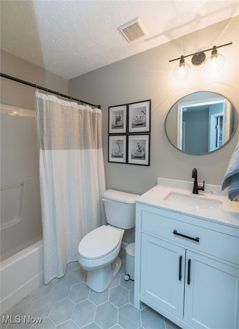 8743 Ashton Place, North Ridgeville, OH 44039