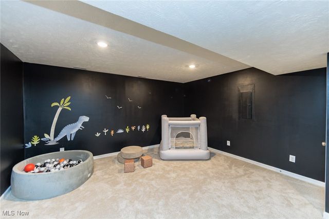 8743 Ashton Place, North Ridgeville, OH 44039