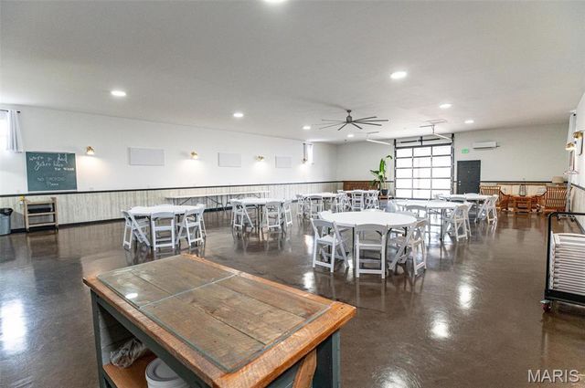 15906 Private Road 470, Vichy, MO 65580