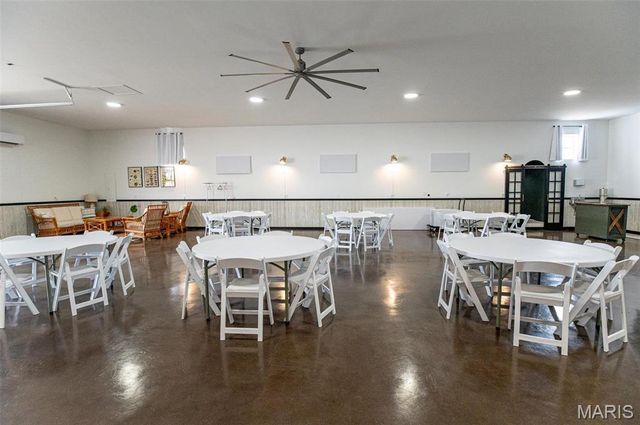 15906 Private Road 470, Vichy, MO 65580