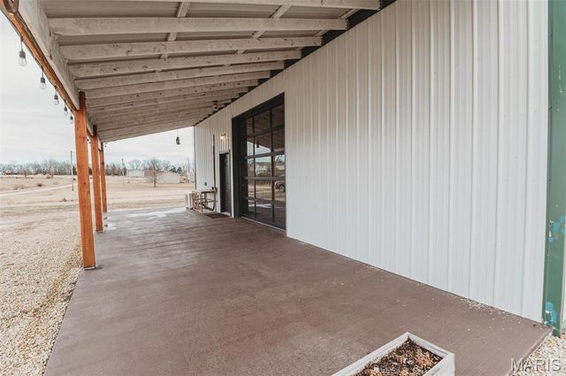 15906 Private Road 470, Vichy, MO 65580