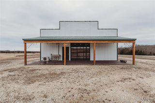 15906 Private Road 470, Vichy, MO 65580