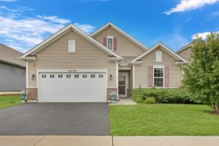 6296 Doral Drive, Gurnee, IL 60031