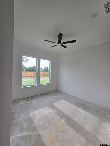 7727 Molina Dr, Tyler, TX 75704