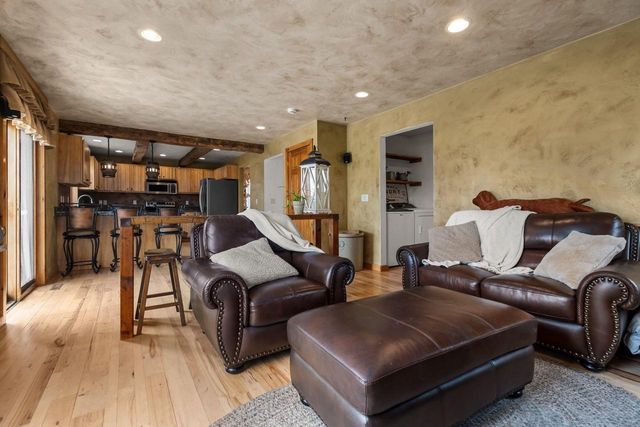 E7911 SYMCO ROAD, Bear Creek, WI 54922