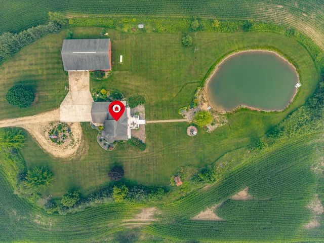 E7911 SYMCO ROAD, Bear Creek, WI 54922