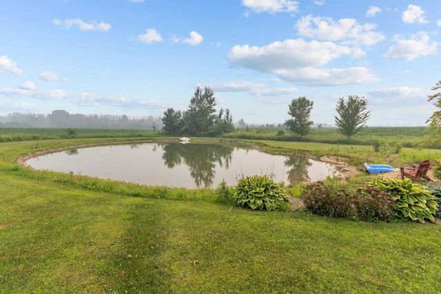 E7911 SYMCO ROAD, Bear Creek, WI 54922