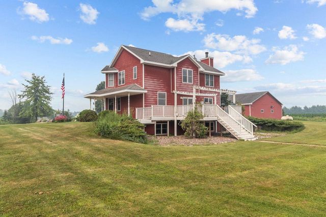 E7911 SYMCO ROAD, Bear Creek, WI 54922