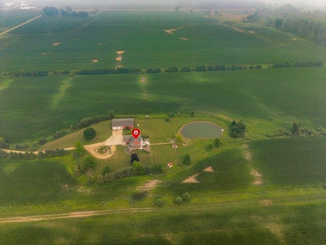 E7911 SYMCO ROAD, Bear Creek, WI 54922