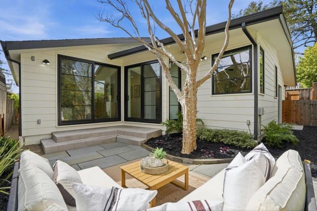 112 Olive Street, Los Gatos, CA 95030