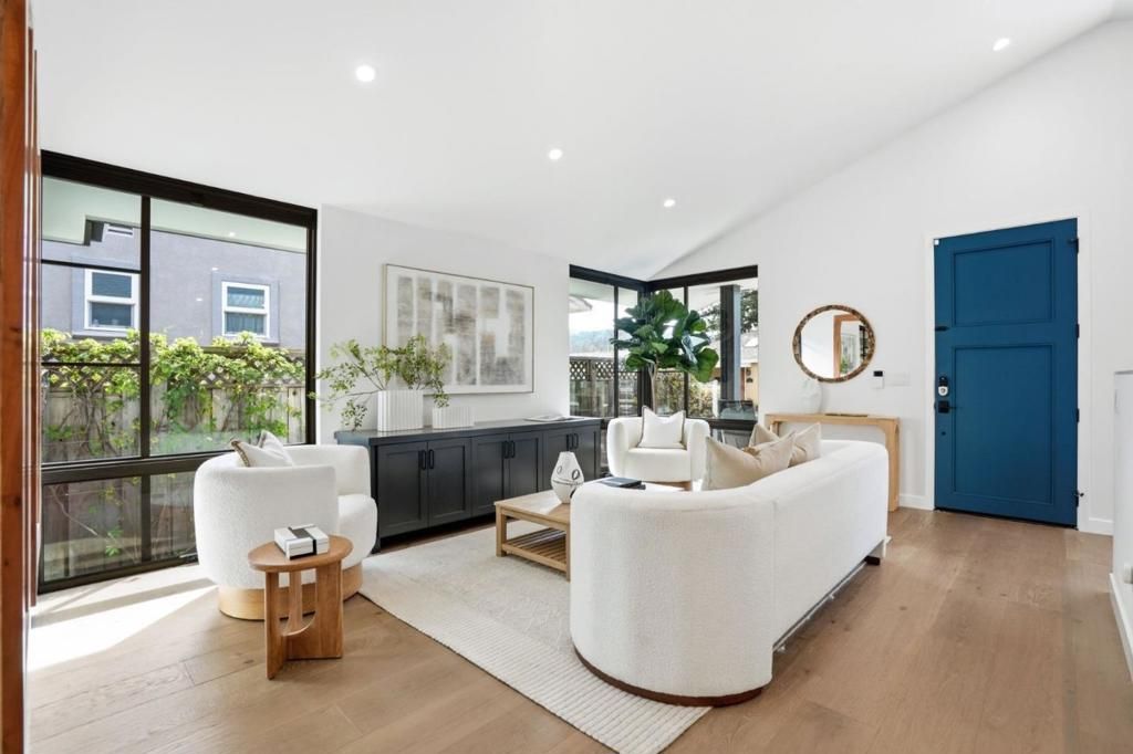 Image 12 of property listing at 112 Olive Street, Monte Sereno, CA 95030