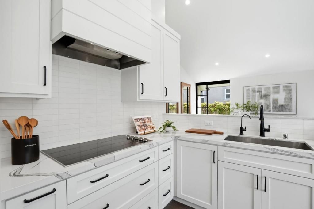 Image 23 of property listing at 112 Olive Street, Monte Sereno, CA 95030