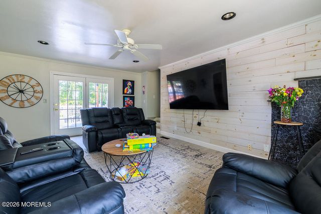 30 Spruce Road, Howell, NJ 07731
